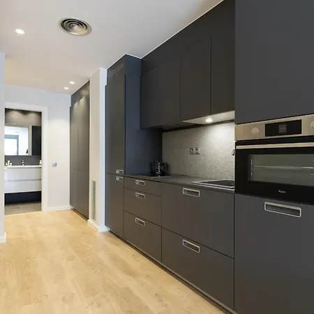 Ola Living Gracia Apartment